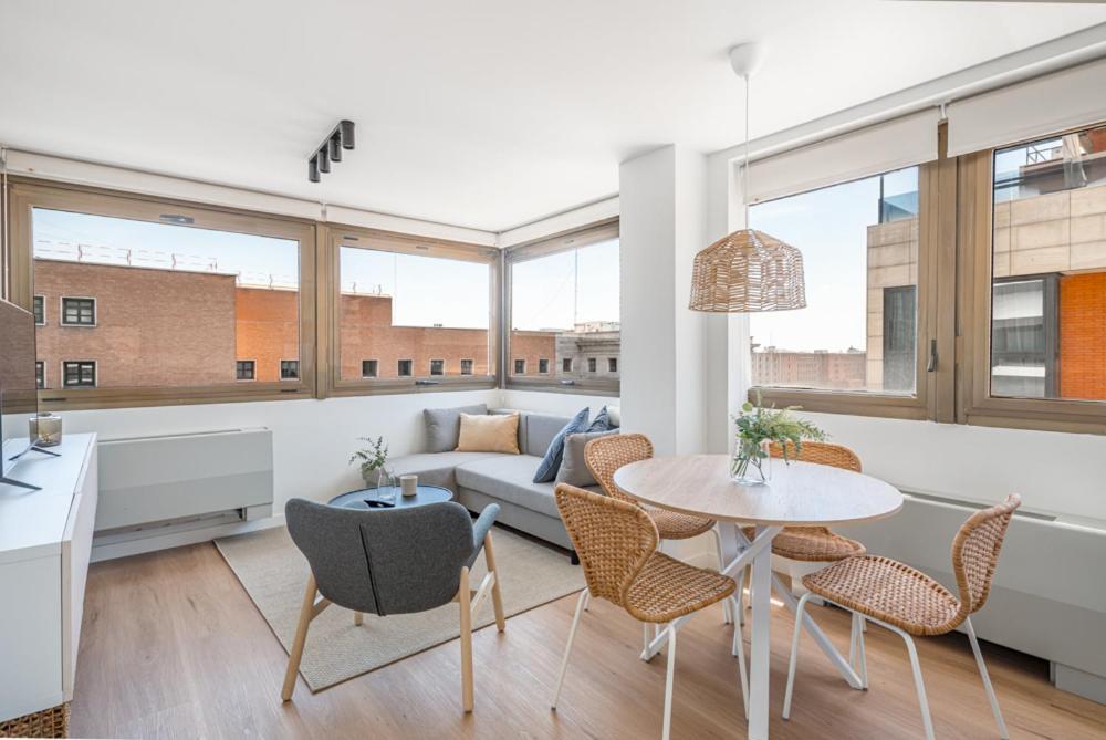 Bernabeu Nuevos Ministerios Apartment มาดริด ภายนอก รูปภาพ